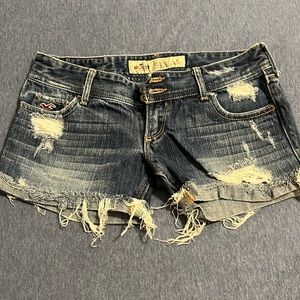 Low rise shorts